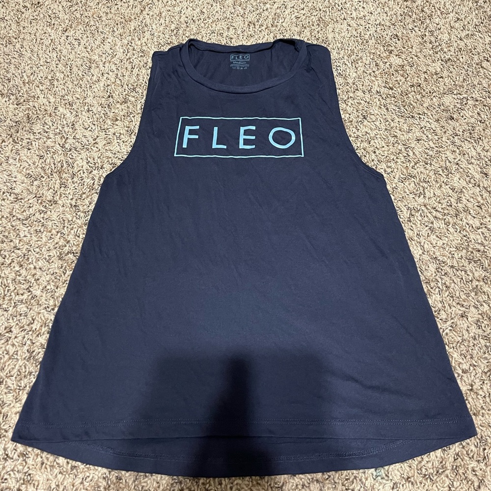 Fleo muscle tank